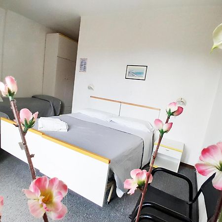 קאטוליקה Hotel Berlino חדר תמונה