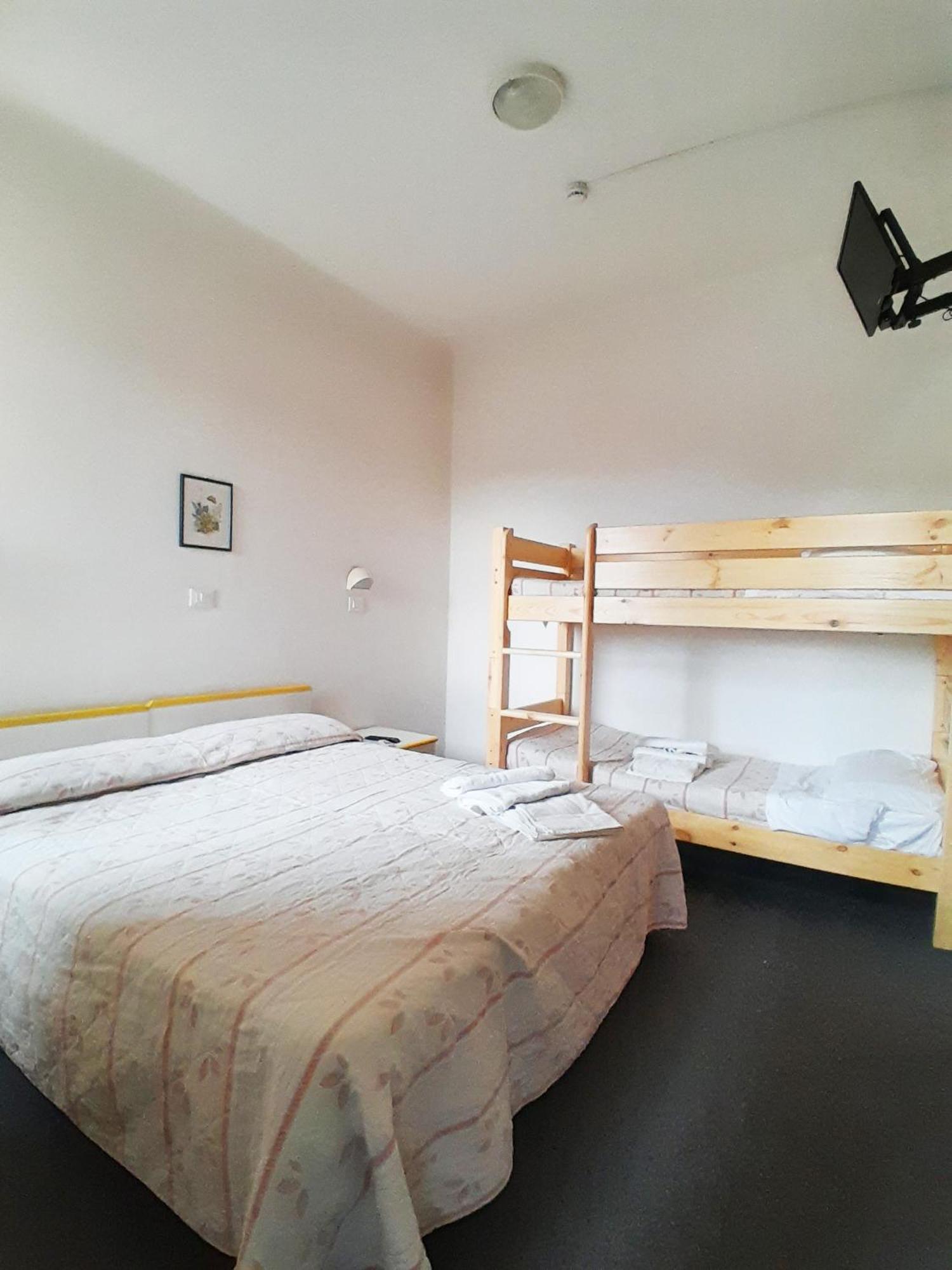 קאטוליקה Hotel Berlino חדר תמונה