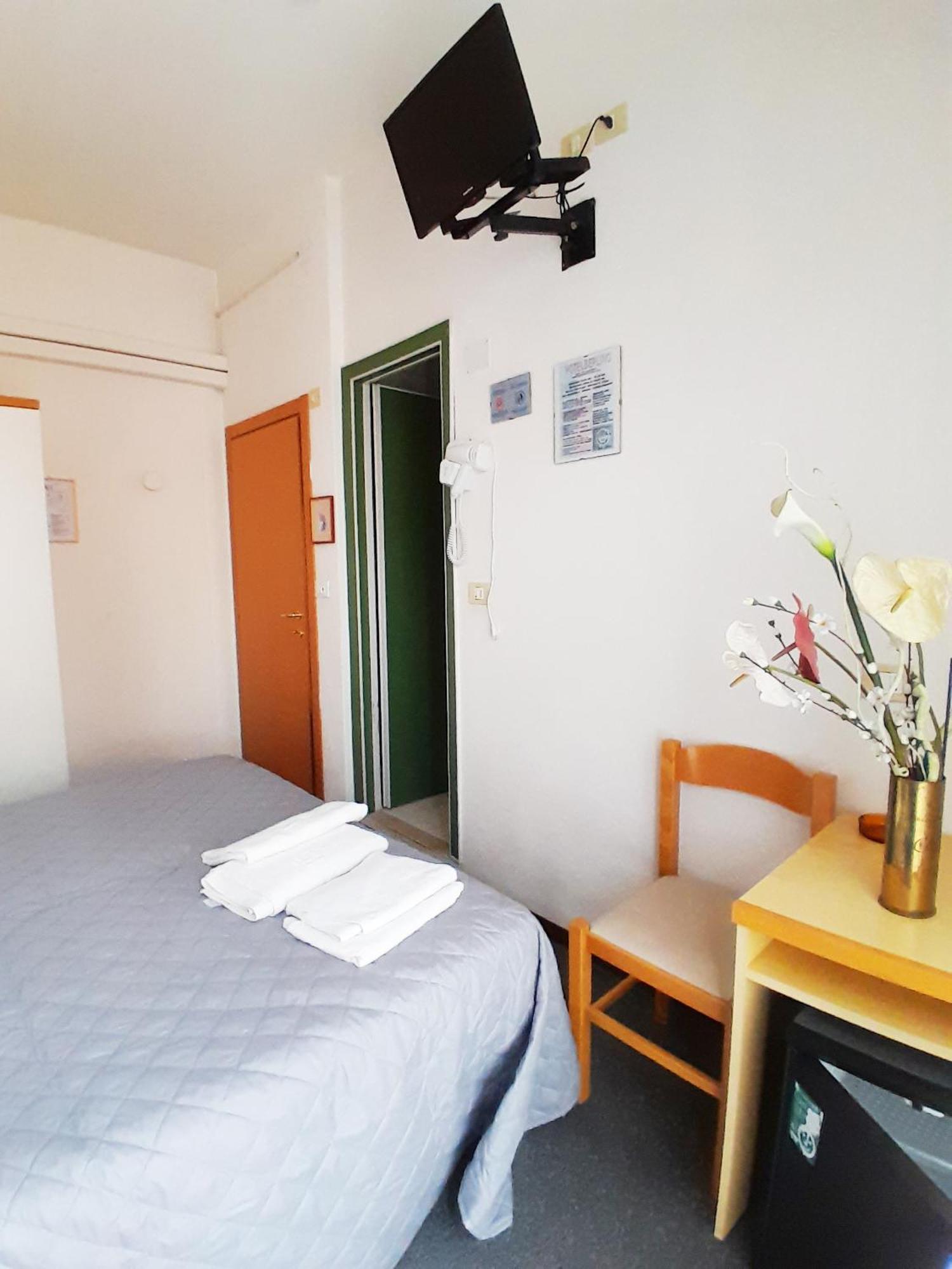 קאטוליקה Hotel Berlino חדר תמונה