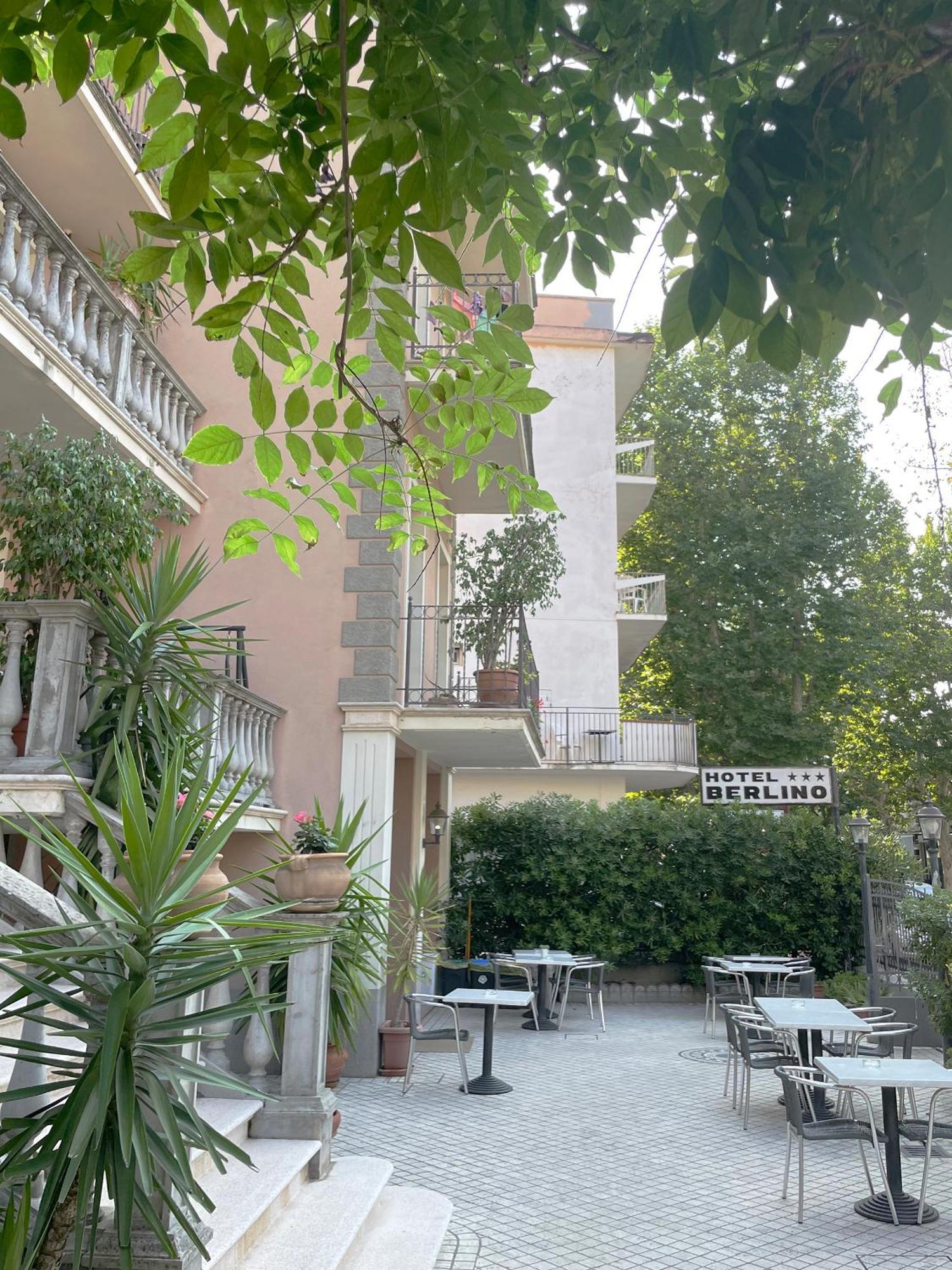 קאטוליקה Hotel Berlino מראה חיצוני תמונה